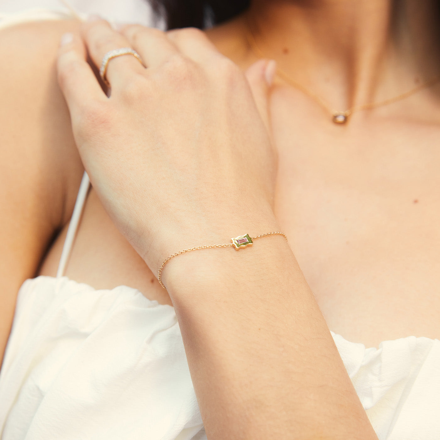 Pink Sapphire Baguette Form Chain Bracelet