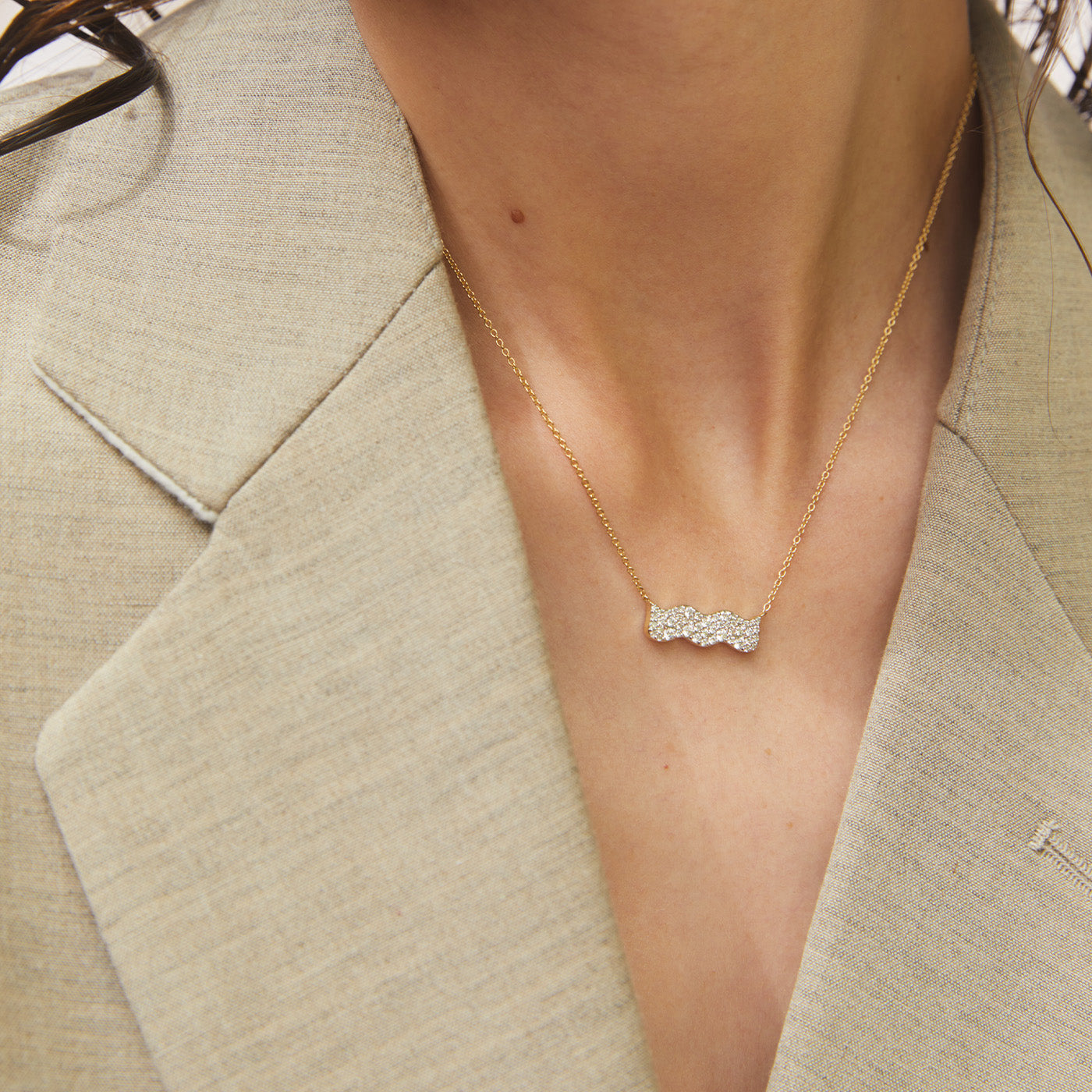 Diamond Form Bar Necklace